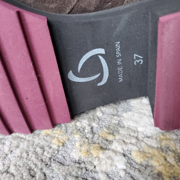 Kanna Ankle Boota In Mocha Suede - Picture 7 of 10